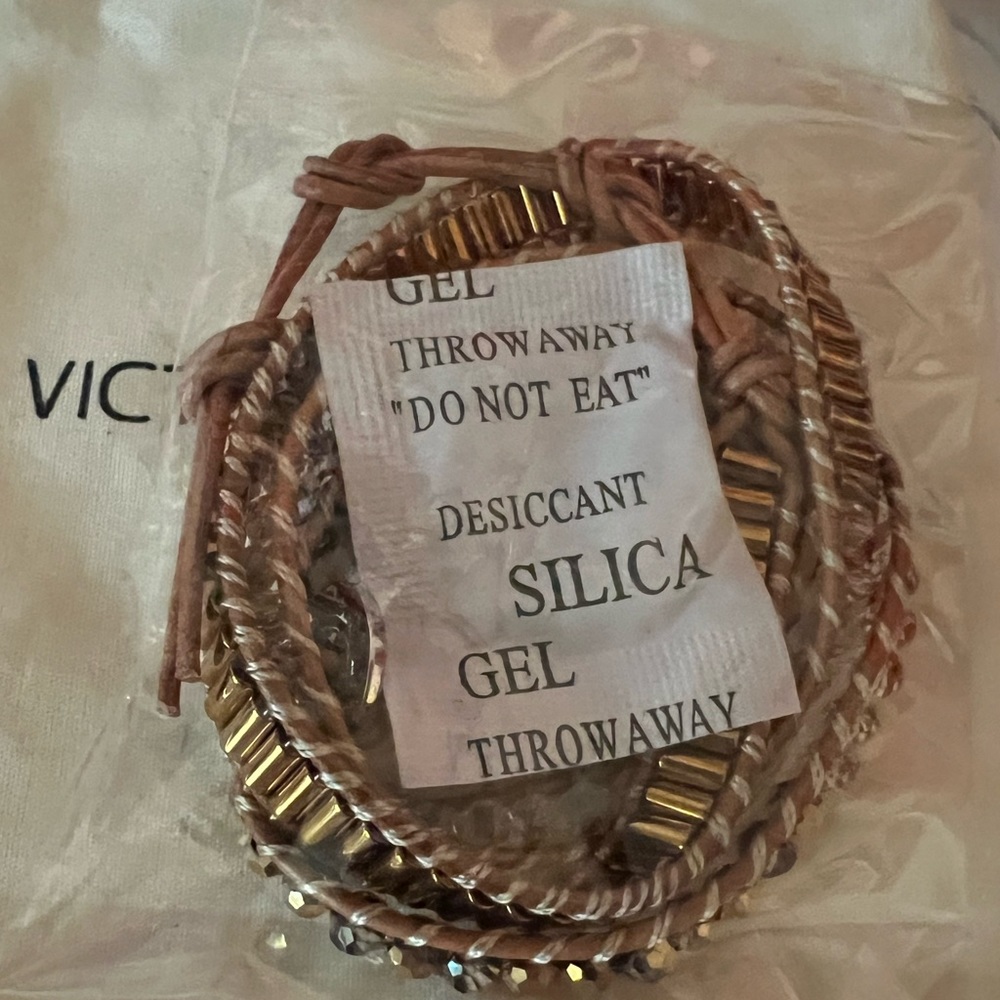 Victoria Emerson wrap bracelet brand new still in packaging - Picture 3 of 3